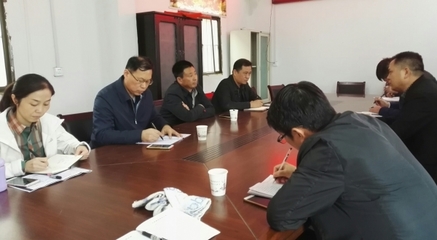 市招商局开展扶贫大排查